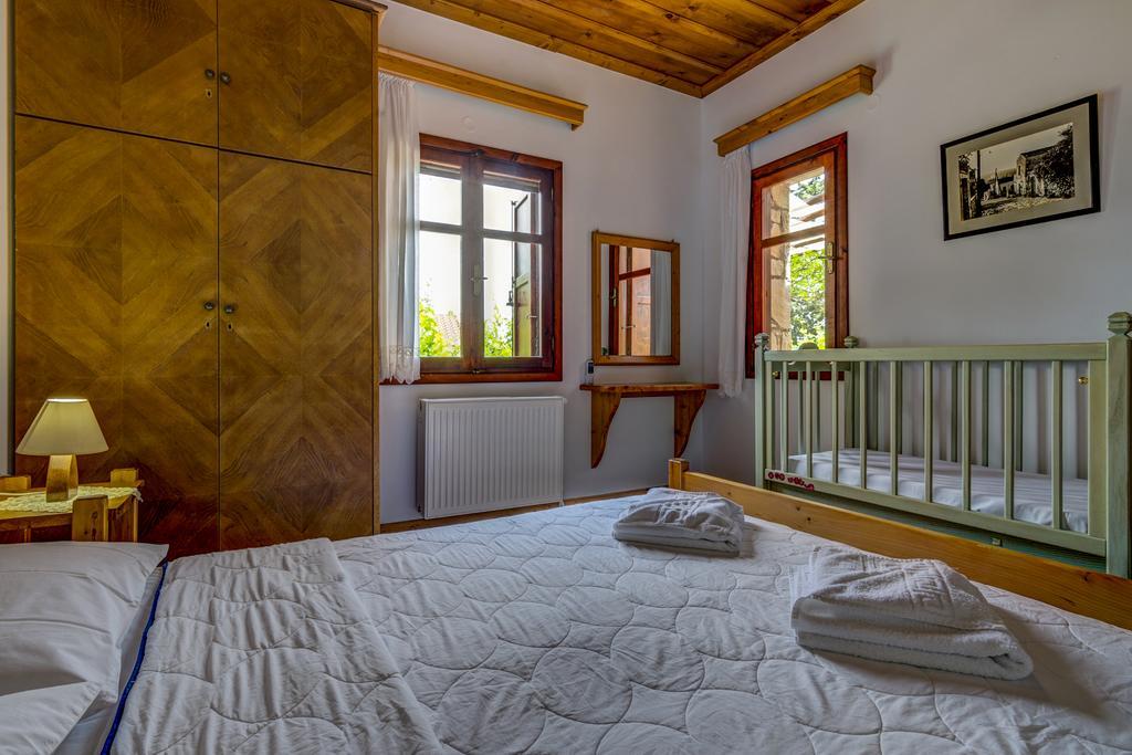 Manoli's House Landhaus Douliana
