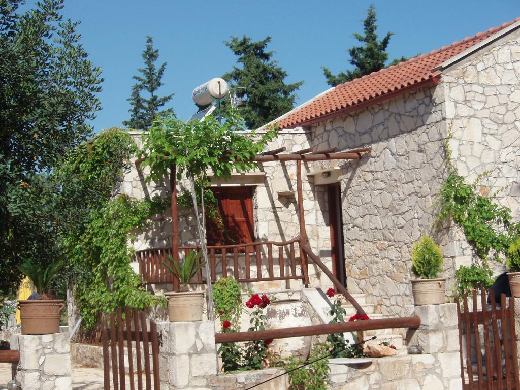 Manoli's House Εξοχικό σπίτι *